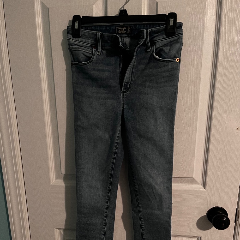 Mid-rise Jeans